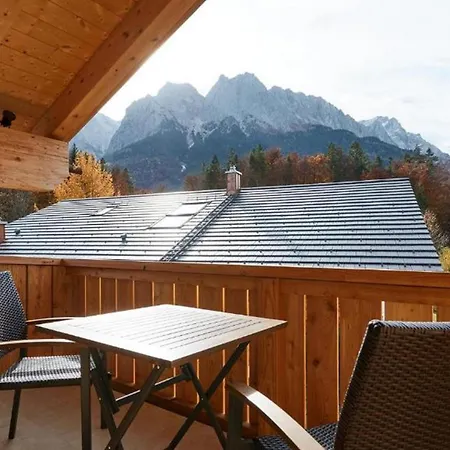 3br Cozy And Relaxing In Grainau- If You Want To Book, Please Contact On Wh-ats-app - 0034-656-619-782 !!!! Appartement Grainau
